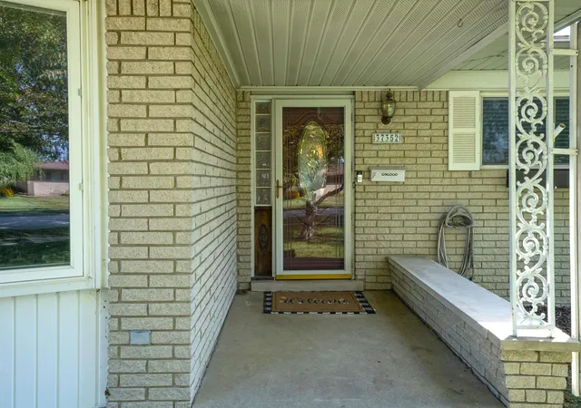 Photo 3 of Sale Pending at 37352 Mario Dr, Sterling Heights, MI 48312 | MLS# 50220252 | Listing updated on 2026-09-04