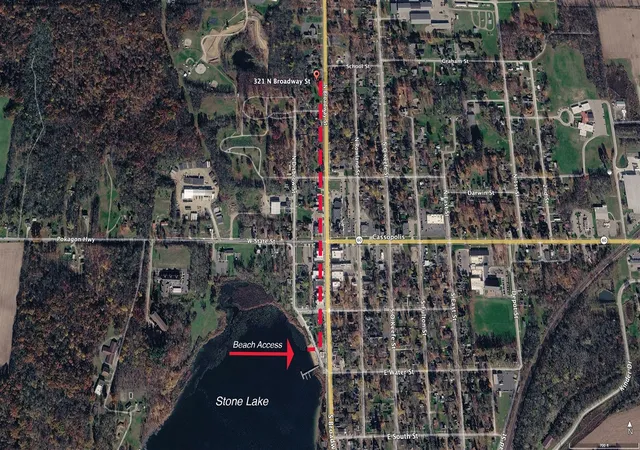 Homes for sale in Cassopolis, MI | 321 N Broadway St, Cassopolis, MI 49031 | MLS# 70537506