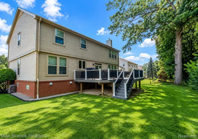 Homes for sale in Wixom, MI | 3238 Terra Ct, Wixom, MI 48393 | MLS# 61004821
