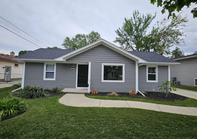 Single Family Residence at 1112 Millard Ave, Royal Oak, MI 48073 | MLS# 50208375 | | Sold on 2026-06-05