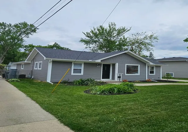 Photo 2 of Single Family Residence at 1112 Millard Ave, Royal Oak, MI 48073 | MLS# 50208375 | | Sold on 2026-06-05
