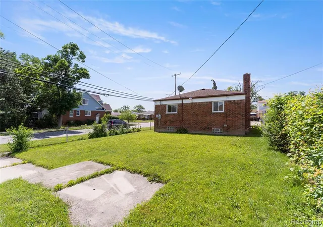 Homes for sale in Hamtramck, MI | 6869 Buhr St, Hamtramck, MI 48212 | MLS# 61004412