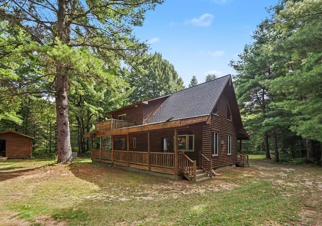 5th image of 8567 Franco Dr Se, Kalkaska, MI 49646 | MLS# 80072466