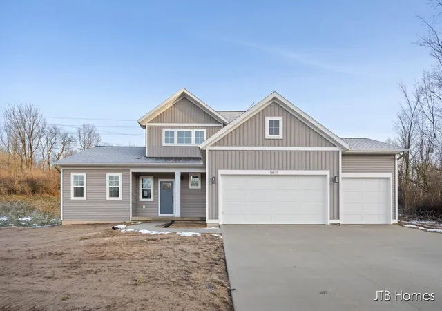 Homes for sale in Caledonia, MI | 5871 Valley Point Dr, Caledonia, MI 49316 | MLS# 70504148
