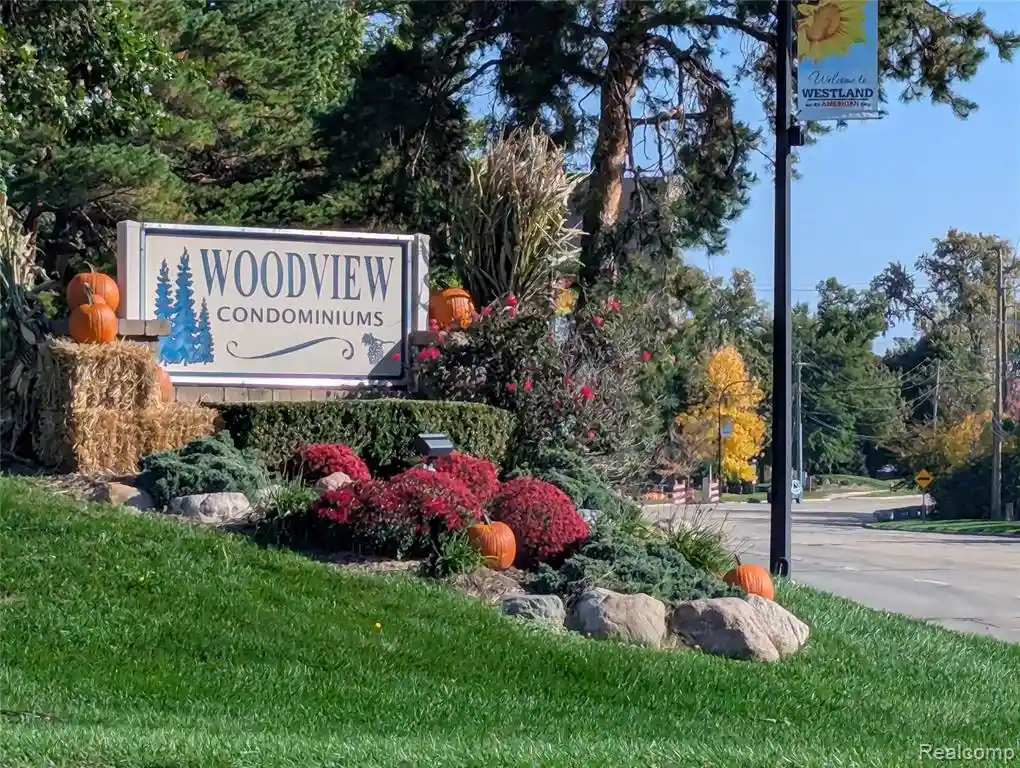 Photo 1 of Condo for sale at 7572 Woodview St #2, Westland, MI 48185 5930 | MLS# 61039318 | Listing updated on 2026-10-24