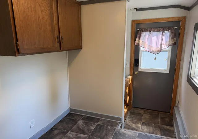 Photo 4 of Single family home for sale at 127 Shamrock St, Ironwood, MI 49938 | MLS# 50220339 | Listing updated on 2026-08-31