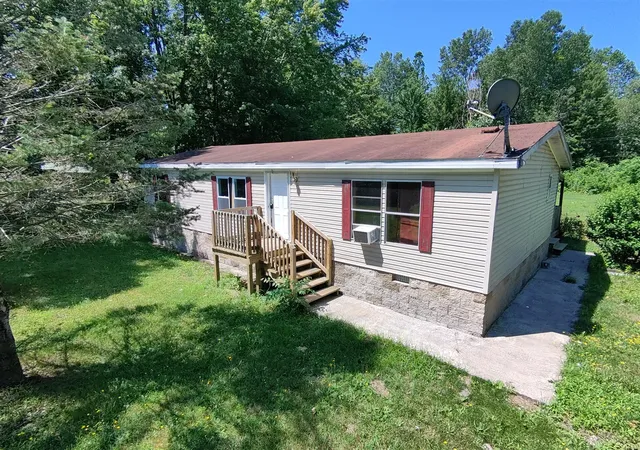 1st image of 203 North St, Bangor, MI 49013 | MLS# 70544584