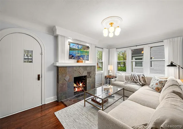 Photo 5 of Single family home for sale at 1368 Cedar Dr, Birmingham, MI 48009 | MLS# 61022631 | Listing updated on 2026-09-06