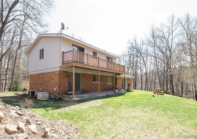 Homes for sale in Milford, MI | 3520 S Hill Rd, Milford, MI 48381 | MLS# 60983906
