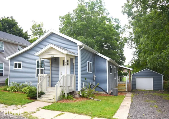 Photo 1 of Sale Pending at 216 N Laing St, Laingsburg, MI 48848 | MLS# 50220231 | Listing updated on 2026-09-03