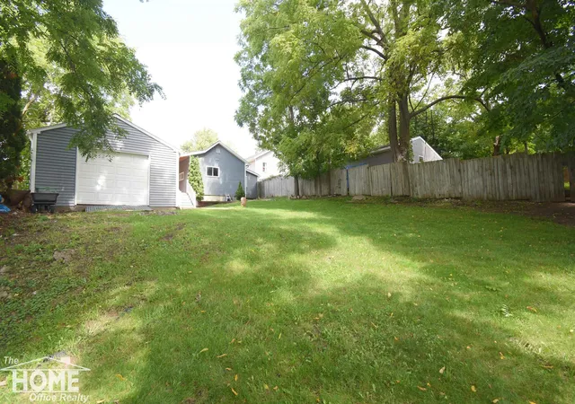 Photo 3 of Sale Pending at 216 N Laing St, Laingsburg, MI 48848 | MLS# 50220231 | Listing updated on 2026-09-03