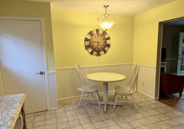 Photo 4 of Single family home for sale at 2383 Miami Beach Dr, Flint, MI 48507 | MLS# 50219583 | Listing updated on 2026-09-01