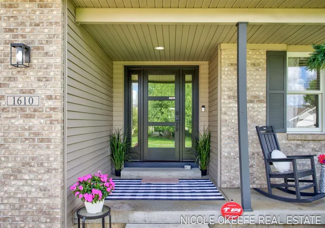 2nd image of 1610 Misty Rdg, Byron Center, MI 49315 | MLS# 70553498