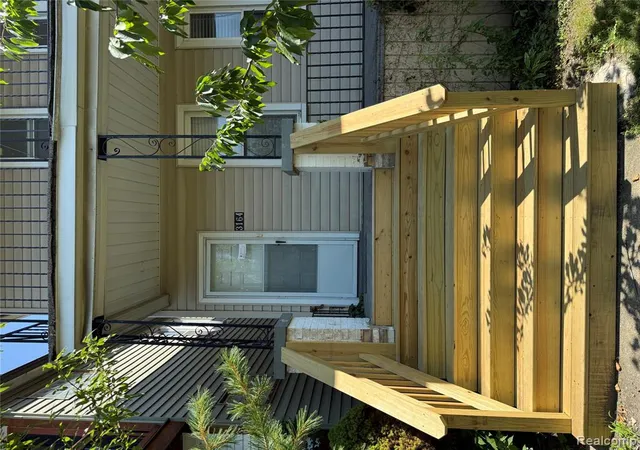Photo 3 of Sale Pending at 3162 Trowbridge St, Hamtramck, MI 48212 3346 | MLS# 61010746 | Listing updated on 2026-08-26