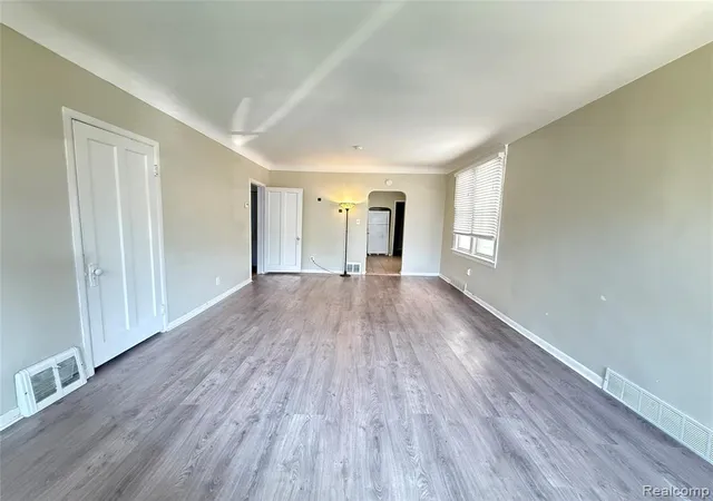 Listing Photo 5 - Condo for sale in building located at 3162 Trowbridge St, Hamtramck, MI 48212