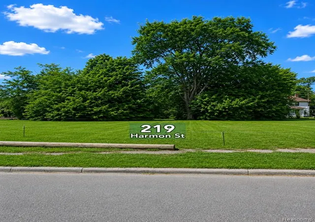 Photo 1 of Sale Pending at 219 Harmon St, Detroit, MI 48202 | MLS# 61005596 | Listing updated on 2026-07-21