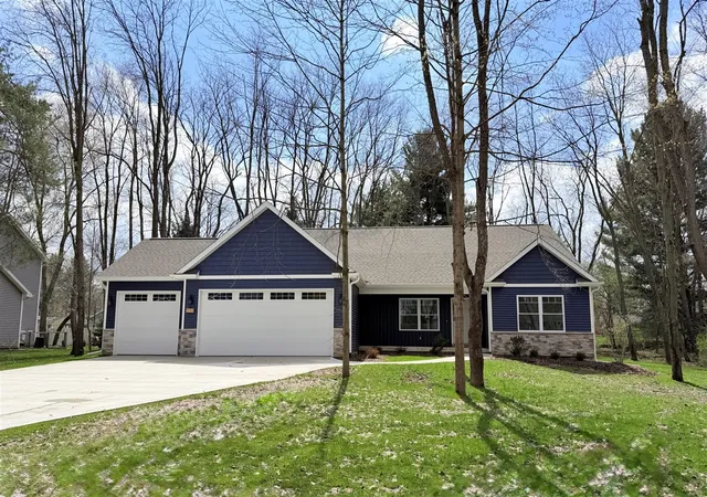 1st image of 9194 Kellie Ln, Richland, MI 49083 | MLS# 70490416