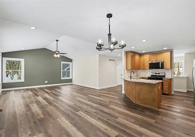 Photo 3 of Single family home for sale at 9194 Kellie Ln, Richland, MI 49083 | MLS# 70490416 | Listing updated on 2026-09-16