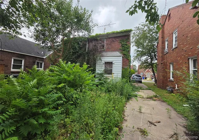 Photo 3 of Single family home for sale at 16808 Mendota St, Detroit, MI 48221 | MLS# 61017455 | Listing updated on 2026-08-04