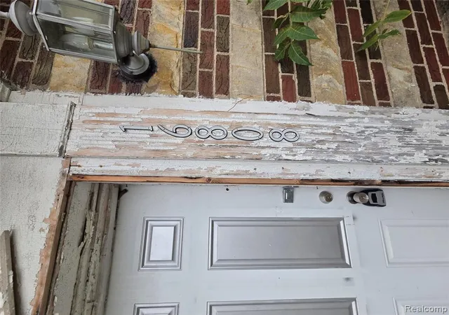 Photo 4 of Single family home for sale at 16808 Mendota St, Detroit, MI 48221 | MLS# 61017455 | Listing updated on 2026-08-04