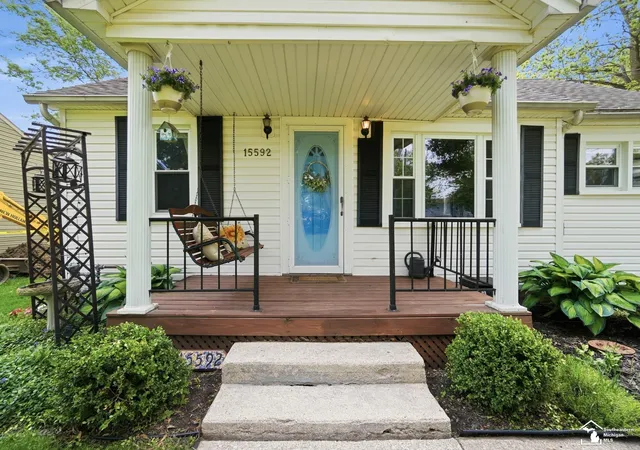 Photo 5 of Single Family Residence at 15592 Cedar St, Monroe, MI 48161 | MLS# 50208802 |  | Sold on 2026-07-10