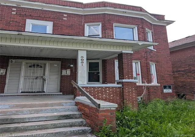 3rd image of 3049 Montclair St, Detroit, MI 48214 2193 | MLS# 61003120