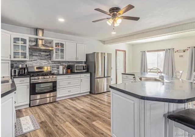 Photo 4 of Single family home for sale at 8212 Tindall Rd, Davisburg, MI 48350 | MLS# 61019397 | Listing updated on 2026-08-28