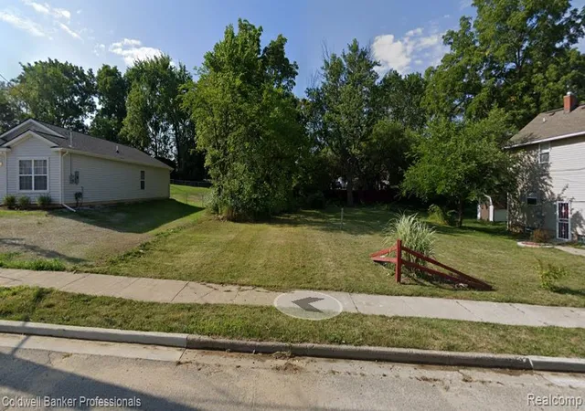 1st image of 000 Wall St, Pontiac, MI 48342 | MLS# 60393144