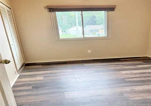 Homes for sale in Grand Blanc, MI | 2319 Rollins St, Grand Blanc, MI 48439 | MLS# 61004910
