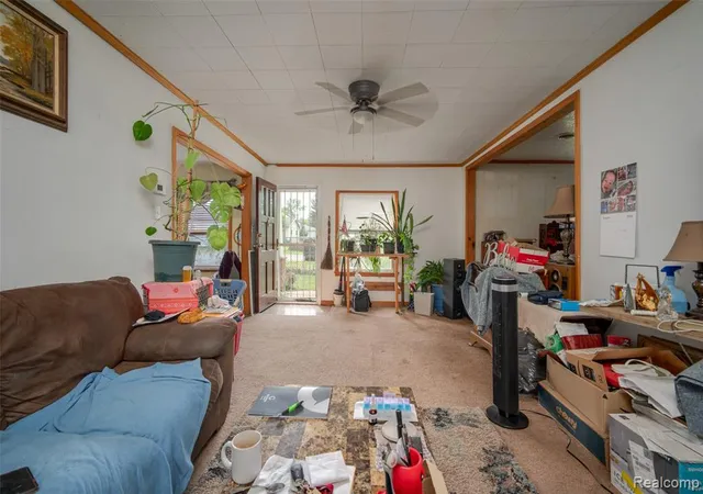 Photo 4 of Sale Pending at 22211 Grandy St, Clinton Township, MI 48035 | MLS# 61023448 | Listing updated on 2026-08-31