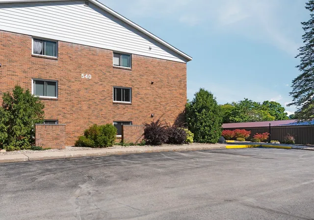 Homes for sale in Traverse City, MI | 540 Georgetown Dr #27, Traverse City, MI 49684 | MLS# 80069481