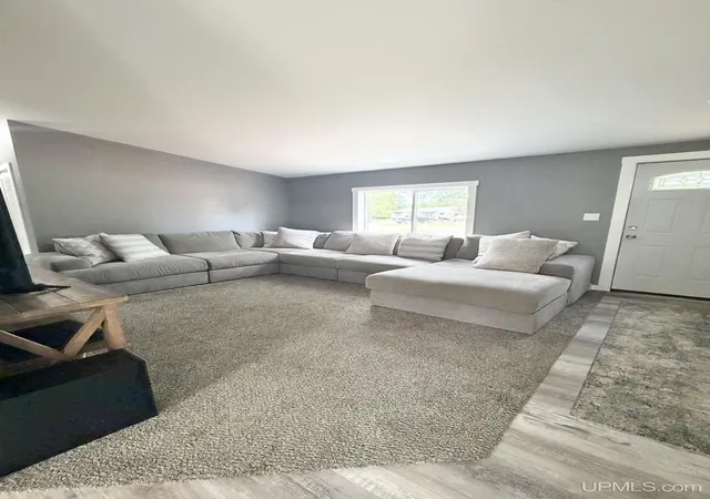 Photo 2 of Single family home for sale at 837 Colleen Circle Dr, Quinnesec, MI 49876 | MLS# 50219906 | Listing updated on 2026-09-22