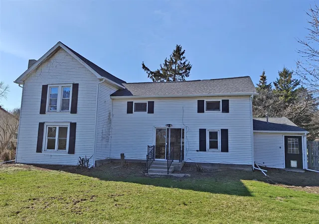 5th image of 5587 E Karen Ct, Stevensville, MI 49127 | MLS# 70523039