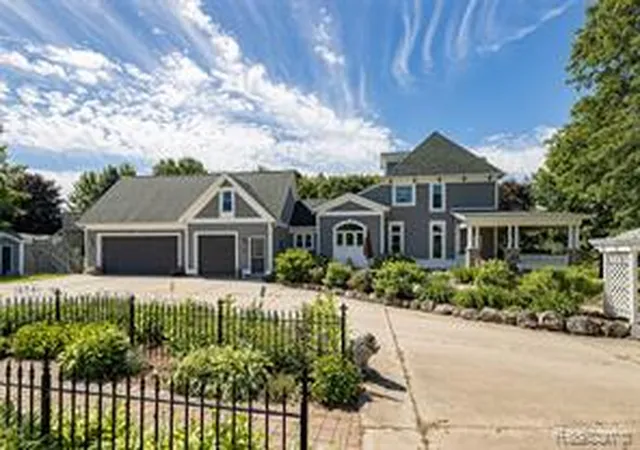 1st image of 3839 Shamrock Dr, Lapeer, MI 48446 | MLS# 61008402