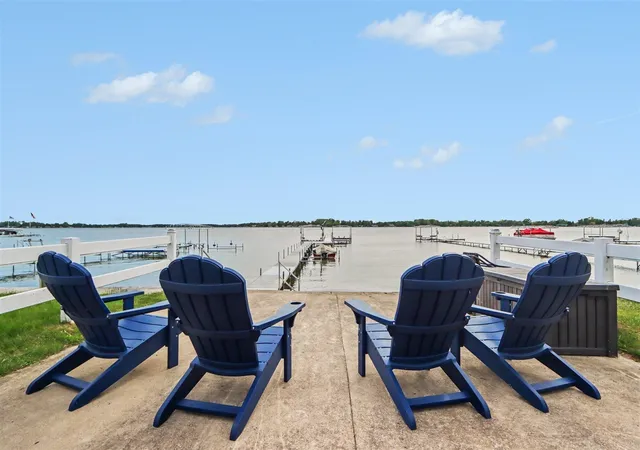 2nd image of 545 Lake Dr, Coldwater, MI 49036 | MLS# 70532481