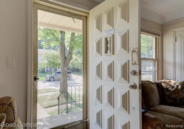 Photo 5 of Sale Pending at 1741 N Mildred St, Dearborn, MI 48128 | MLS# 61015050 | Listing updated on 2026-09-03