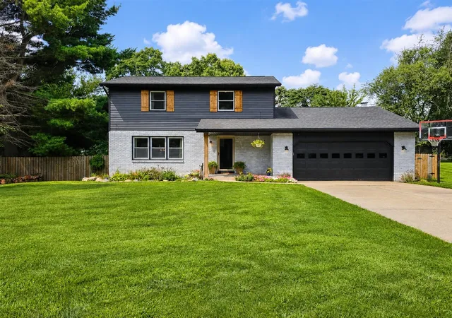 1st image of 11626 Blueridge St, Schoolcraft, MI 49087 | MLS# 70553992