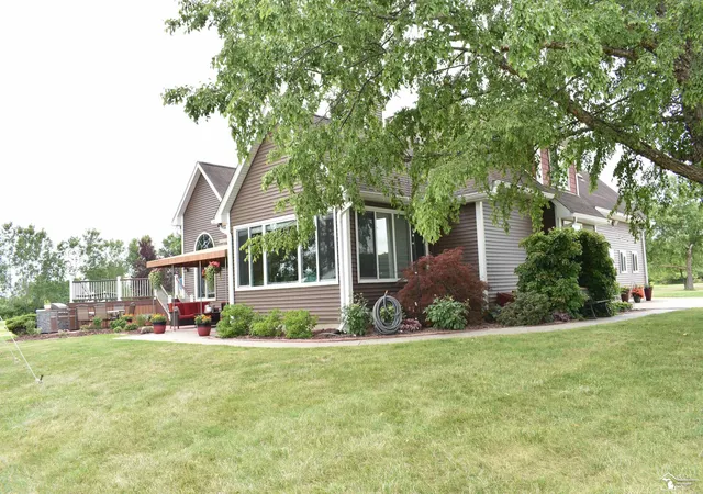Homes for sale in South Rockwood, MI | 13310 Armstrong Rd, South Rockwood, MI 48179 | MLS# 50212134