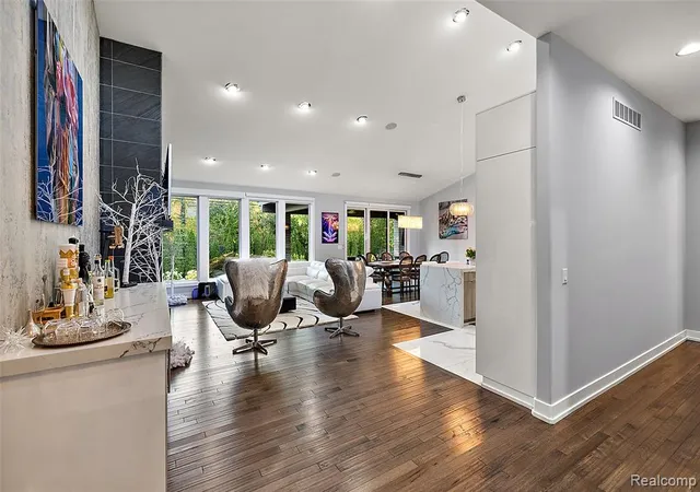 Photo 4 of Single family home for sale at 16281 Buckingham Ave, Beverly Hills, MI 48025 | MLS# 61014755 | Listing updated on 2026-08-07