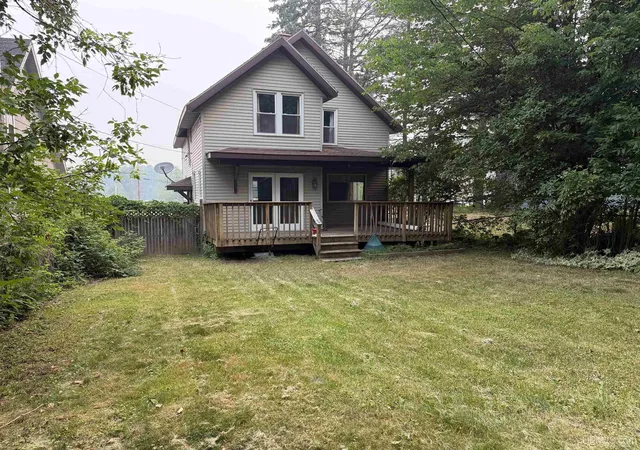 Photo 3 of Single family home for sale at 623 E Cloverland Dr, Ironwood, MI 49938 | MLS# 50215163 | Listing updated on 2026-07-16