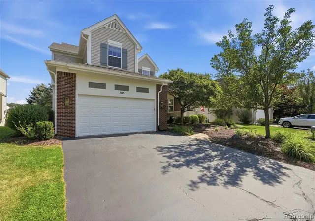 2nd image of 505 E Peninsula Ct, Oxford, MI 48371 | MLS# 61018333