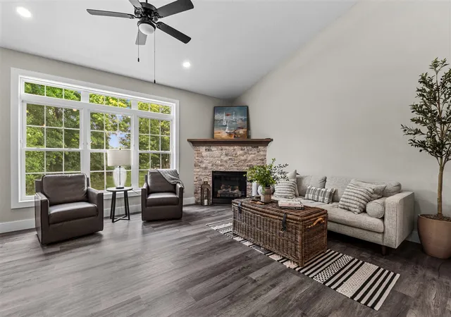 4th image of 235 Auseon Ct, Hillsdale, MI 49242 | MLS# 70457513