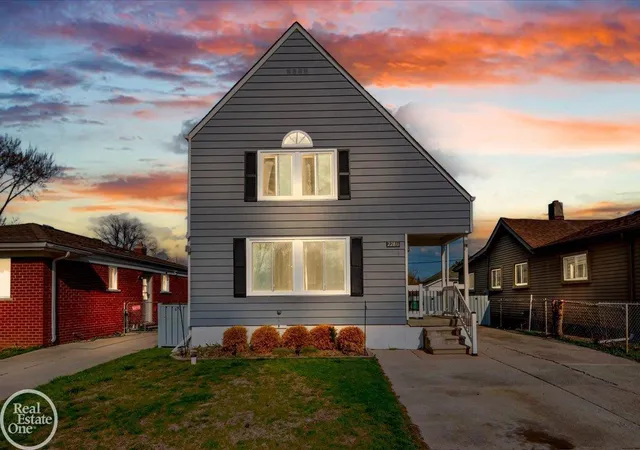 1st image of 22816 Shakespeare St, Eastpointe, MI 48021 | MLS# 50204540