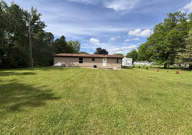 Homes for sale in Edwardsburg, MI | 19797 S Metcalf, Edwardsburg, MI 49112 | MLS# 70534305