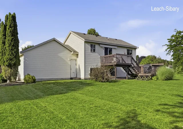 Photo 4 of Sale Pending at 4966 Ne Dio Dr Ne, Cedar Springs, MI 49315 | MLS# 80072647 | Listing updated on 2026-09-18