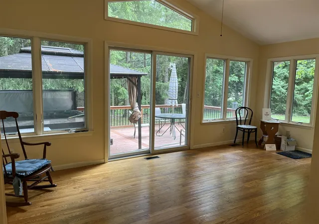 Photo 4 of Single family home for sale at 39 W Judd Rd, Milan, MI 48160 | MLS# 70534284 | Listing updated on 2026-09-16
