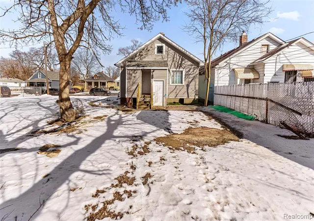 Photo 20 of Sale Pending at 9365 Quincy St, Detroit, MI 48204 5704 | MLS# 61023841 | Listing updated on 2026-08-24