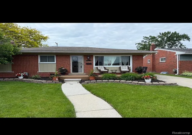 1st image of 21736 Timberidge St, Saint Clair Shores, MI 48082 | MLS# 61000679