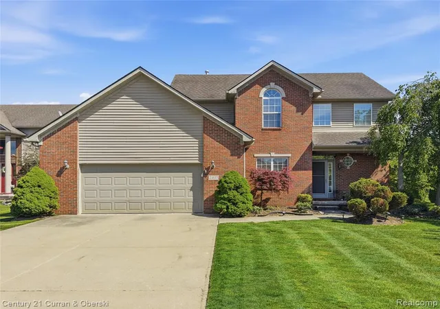 1st image of 23537 Crescent Ridge Dr, New Boston, MI 48164 | MLS# 60999365