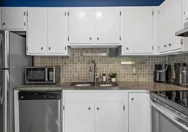 Photo 4 of Condo for sale at 4241 Mitchell Creek Dr, Traverse City, MI 49686 | MLS# 80072895 | Listing updated on 2026-09-16